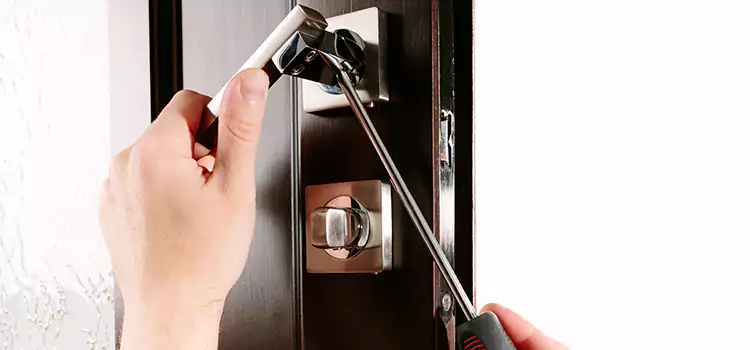 Door Lock Replacement Service St. Charles